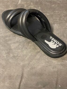 Sorel Black Padded Double-Band Slide 6.5